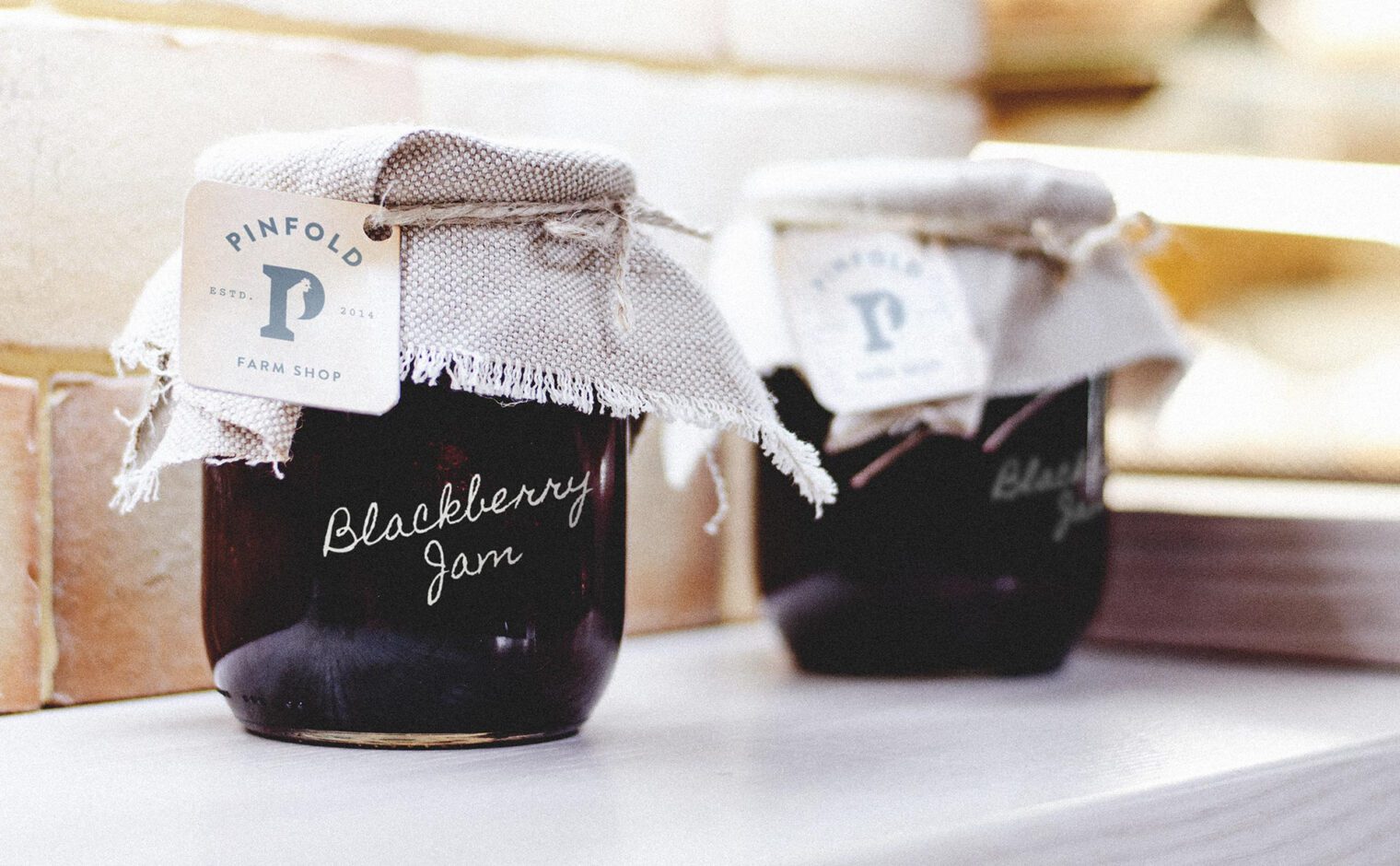 Pinfold Farm Shop homemade blackberry jam packaging